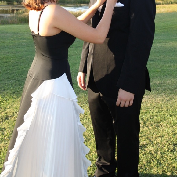 BCBG Black and white ruffle Gown - Picture 2 of 5